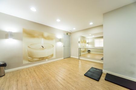 Apartamento para alugar com 60m², 2 quartos e 1 vaga Apartamento para alugar com 60m², 2 quartos e 1 vagaGinástica