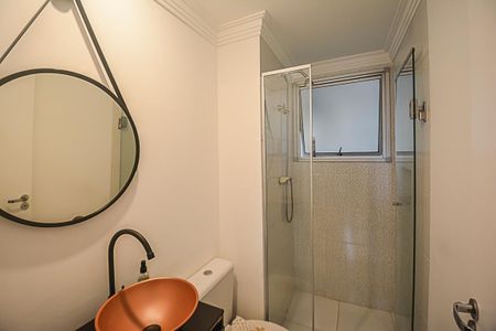 Apartamento para alugar com 60m², 2 quartos e 1 vaga Apartamento para alugar com 60m², 2 quartos e 1 vagaBanheiro