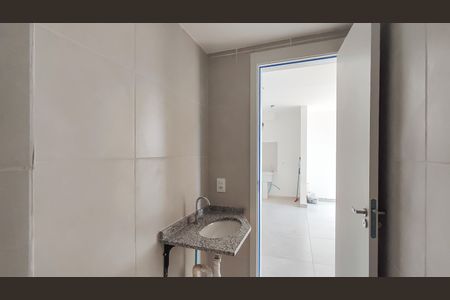 Apartamento para alugar com 35m², 2 quartos e sem vagaBanheiro