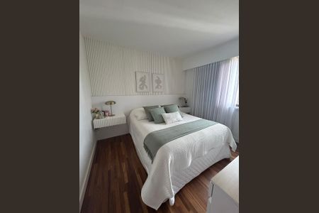 Apartamento à venda com 168m², 3 quartos e 3 vagas
