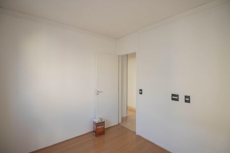 Quarto 2 de apartamento para alugar com 2 quartos, 42m² em Neves, São Gonçalo