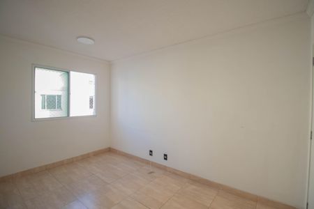 Sala de apartamento para alugar com 2 quartos, 42m² em Neves, São Gonçalo