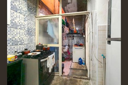 Casa à venda com 200m², 4 quartos e 1 vagaCozinha e Área de Serviço