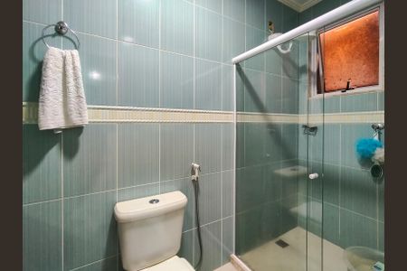 Casa à venda com 200m², 4 quartos e 1 vagaBanheiro Corredor