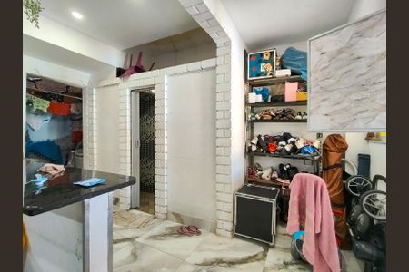 Casa à venda com 200m², 4 quartos e 1 vagaSala