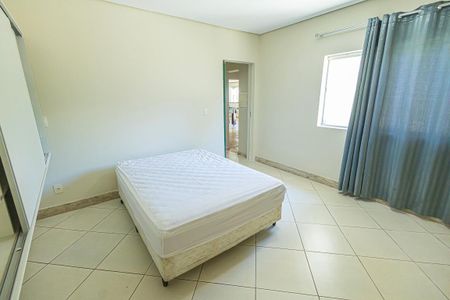 Casa para alugar com 355m², 5 quartos e 6 vagasquarto 2 / siute e closet