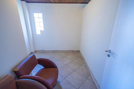 Casa para alugar com 355m², 5 quartos e 6 vagasquarto 4