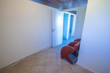 Casa para alugar com 355m², 5 quartos e 6 vagasquarto 4