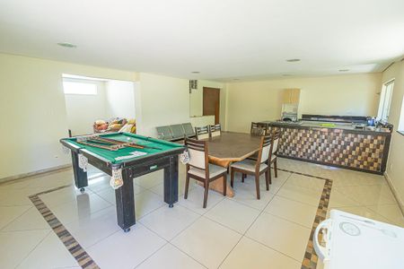 Casa para alugar com 355m², 5 quartos e 6 vagassala / cozinha