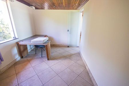 Casa para alugar com 355m², 5 quartos e 6 vagasquarto 5