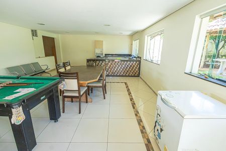 Casa para alugar com 355m², 5 quartos e 6 vagassala / cozinha