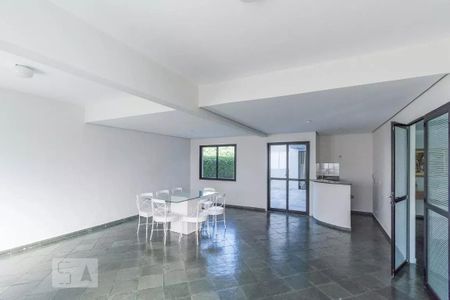 Apartamento à venda com 140m², 3 quartos e 3 vagasÁrea comum - Salão de festas