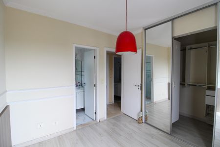 Apartamento à venda com 140m², 3 quartos e 3 vagasQuarto 2