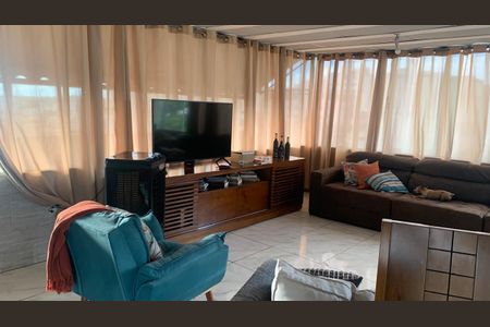 Sala de apartamento para alugar com 2 quartos, 101m² em Centro, Belo Horizonte