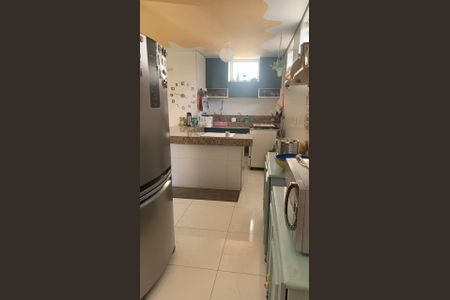 Cozinha de apartamento à venda com 2 quartos, 101m² em Centro, Belo Horizonte