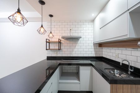 Cozinha de kitnet/studio à venda com 1 quarto, 28m² em Planalto Paulista, São Paulo