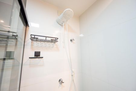 Studio à venda com 28m², 1 quarto e sem vaga Studio à venda com 28m², 1 quarto e sem vagaBanheiro Social