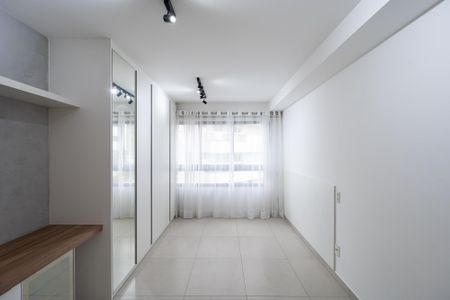 Studio à venda com 28m², 1 quarto e sem vaga Studio à venda com 28m², 1 quarto e sem vagaSala/Quarto