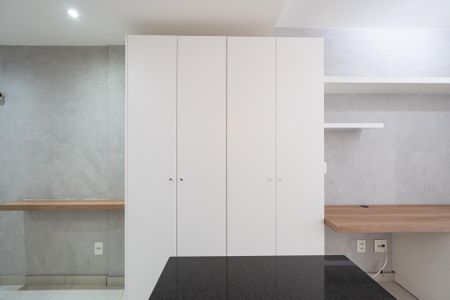 Studio à venda com 28m², 1 quarto e sem vaga Studio à venda com 28m², 1 quarto e sem vagaCozinha