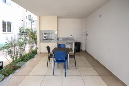 Apartamento para alugar com 42m², 2 quartos e sem vaga Apartamento para alugar com 42m², 2 quartos e sem vagaÁrea comum - Churrasqueira