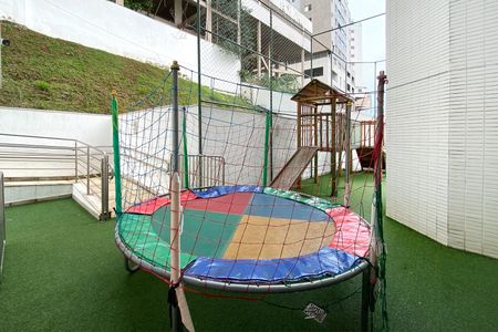 Apartamento à venda com 170m², 4 quartos e 3 vagas Apartamento à venda com 170m², 4 quartos e 3 vagasÁrea comum