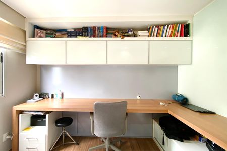 Apartamento à venda com 170m², 4 quartos e 3 vagas Apartamento à venda com 170m², 4 quartos e 3 vagasQuarto 3