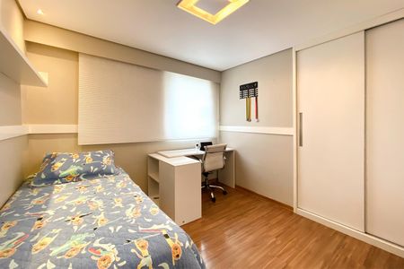 Apartamento à venda com 170m², 4 quartos e 3 vagas Apartamento à venda com 170m², 4 quartos e 3 vagasQuarto 2