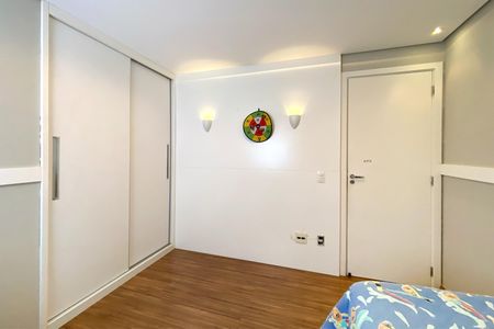 Apartamento à venda com 170m², 4 quartos e 3 vagas Apartamento à venda com 170m², 4 quartos e 3 vagasQuarto 2