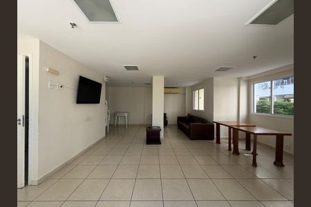 Apartamento para alugar com 55m², 2 quartos e 1 vaga Apartamento para alugar com 55m², 2 quartos e 1 vagaÁrea comum - Salão de festas