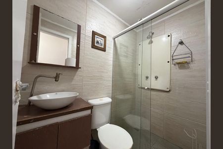 Apartamento para alugar com 55m², 2 quartos e 1 vaga Apartamento para alugar com 55m², 2 quartos e 1 vagaBanheiro social