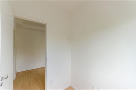 Quarto 1 de apartamento para alugar com 2 quartos, 28m² em Jardim Jaragua (sao Domingos), São Paulo