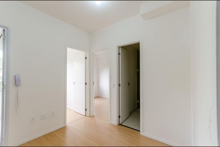 Sala de apartamento para alugar com 2 quartos, 28m² em Jardim Jaragua (sao Domingos), São Paulo