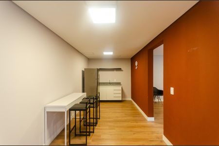 Apartamento para alugar com 28m², 2 quartos e sem vaga Apartamento para alugar com 28m², 2 quartos e sem vagaÁrea comum - Salão de festas
