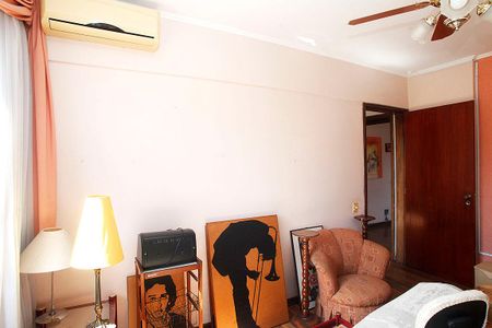 Quarto 1 de apartamento à venda com 2 quartos, 66m² em Petrópolis, Porto Alegre