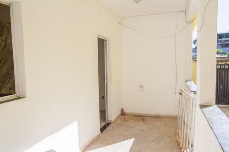Casa para alugar com 70m², 2 quartos e sem vaga Casa para alugar com 70m², 2 quartos e sem vagaVaranda