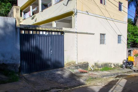 Casa para alugar com 70m², 2 quartos e sem vaga Casa para alugar com 70m², 2 quartos e sem vagaFachada