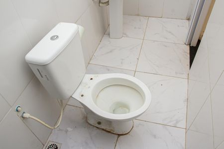 Casa para alugar com 70m², 2 quartos e sem vaga Casa para alugar com 70m², 2 quartos e sem vagaBanheiro