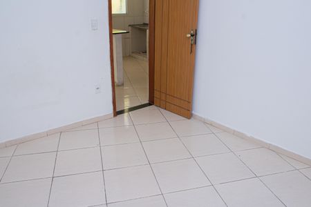 Casa para alugar com 70m², 2 quartos e sem vaga Casa para alugar com 70m², 2 quartos e sem vagaQuarto 1