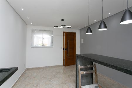 Apartamento para alugar com 40m², 2 quartos e 1 vaga Apartamento para alugar com 40m², 2 quartos e 1 vagaSala / Cozinha