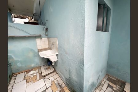 Casa para alugar com 60m², 1 quarto e sem vagaÁrea de Serviço