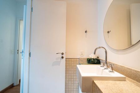 Apartamento à venda com 56m², 2 quartos e 1 vagaBanheiro da Suíte 1