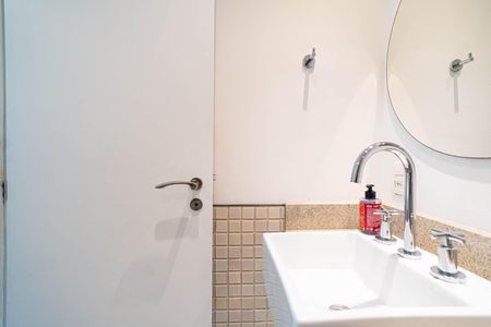 Apartamento à venda com 56m², 2 quartos e 1 vagaBanheiro Social