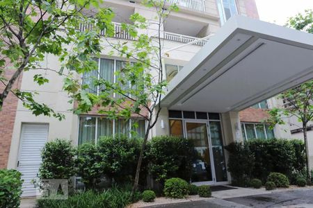Apartamento à venda com 56m², 2 quartos e 1 vagaFachada e portaria
