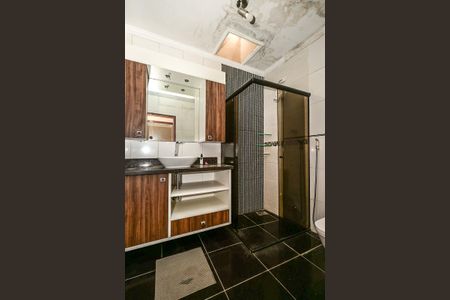 Casa à venda com 100m², 3 quartos e 2 vagasBanheiro