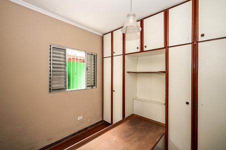 Casa à venda com 100m², 3 quartos e 2 vagasQuarto 2