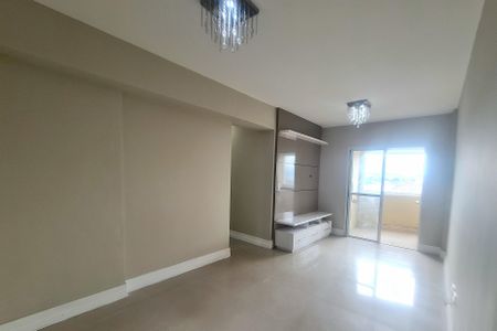 Sala  de apartamento para alugar com 3 quartos, 75m² em Vila Progresso, Guarulhos