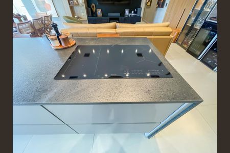 Apartamento à venda com 115m², 2 quartos e 2 vagasCozinha