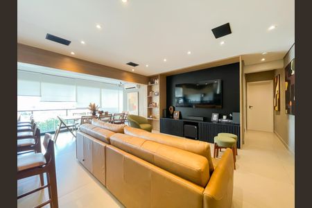 Apartamento à venda com 115m², 2 quartos e 2 vagasSala