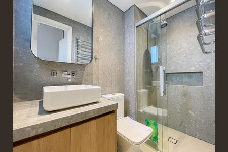 Apartamento à venda com 115m², 2 quartos e 2 vagasBanheiro da Suíte 2