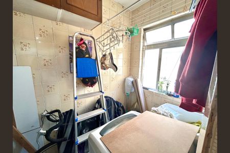 Apartamento à venda com 82m², 2 quartos e 1 vagaÁrea de Serviço